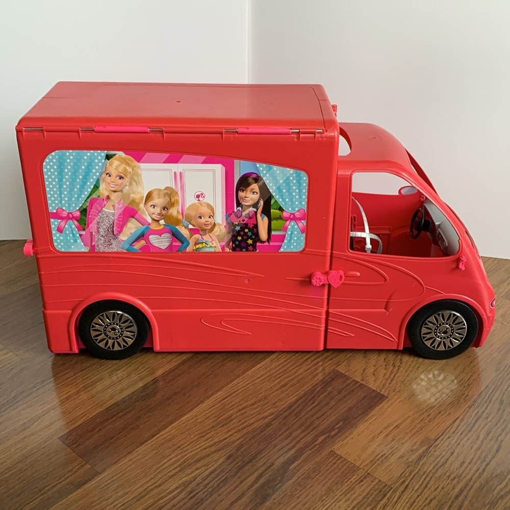 Barbie Sisters Life in The Dreamhouse Glam Camper RV BJN62   *no bundles please